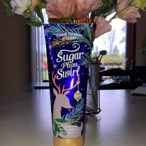 Brand new Bath & Body Works Sugar Plum Swirl body cream full size